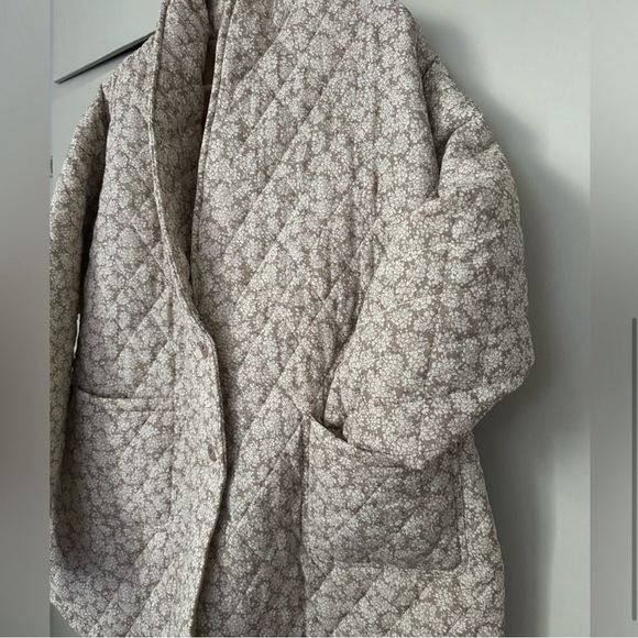 Sold - Picture 3 of 3